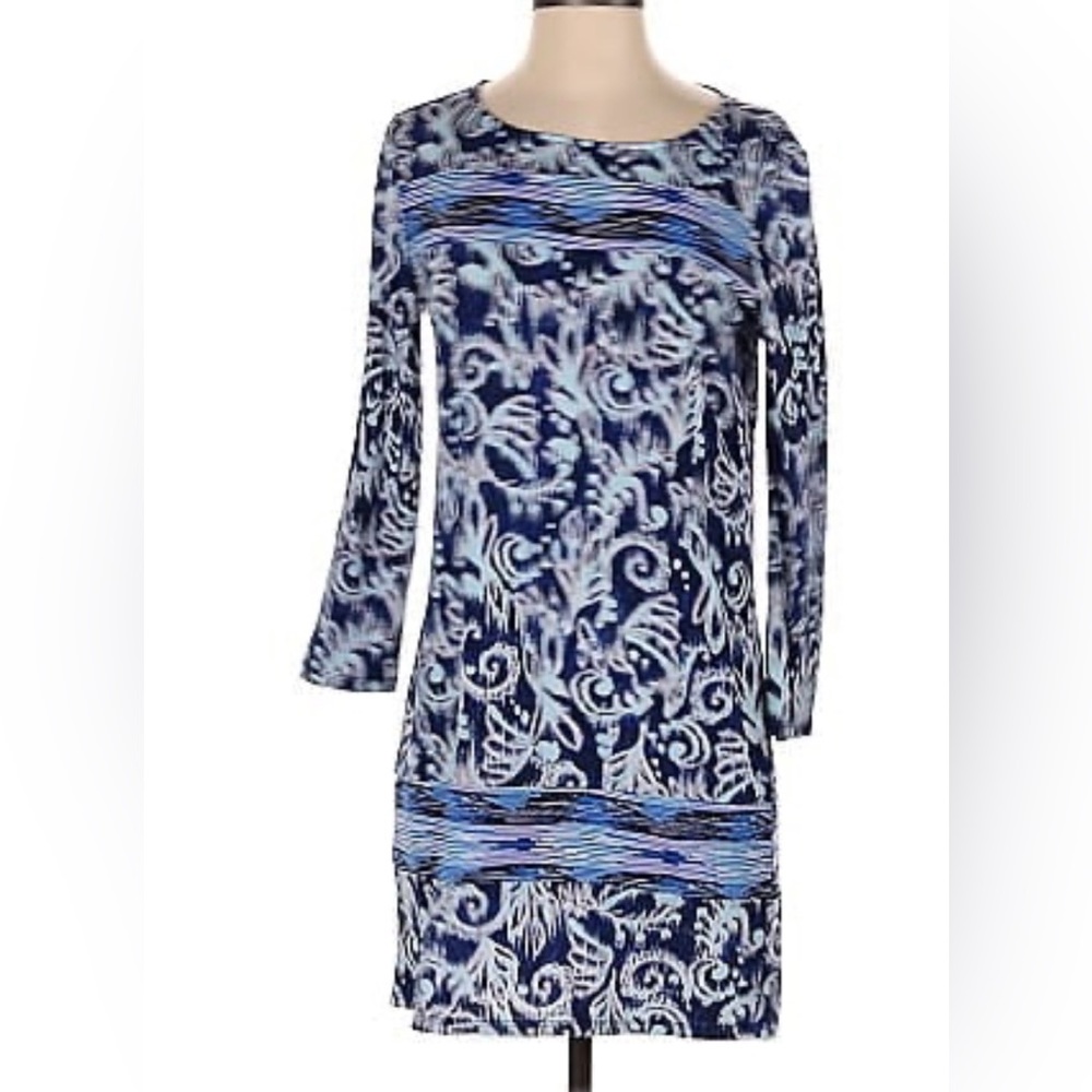 BCBGMaxAzria 95% polyester, 5% spandex 3/4 sleeve,scoop neckline,mini si…